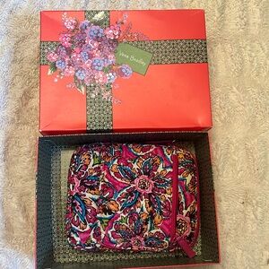 Vera Bradley sunburst floral mini hipster purse with Christmas box
